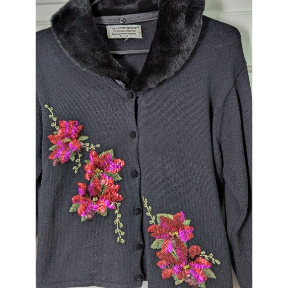 VTG Christmas Poinsettia Cardigan Sweater XS Black Sequins Embroidered Faux Fur - Picture 2 of 11